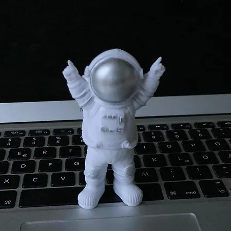Space Night Capsule 旅馆 *