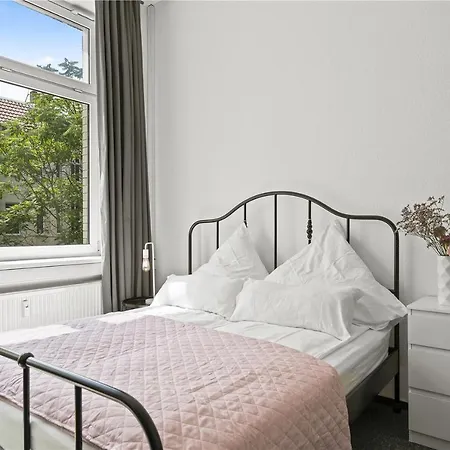 Apartment 33 Abcd Alexanderplatz