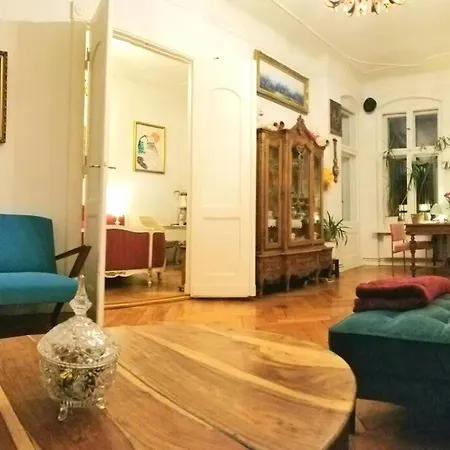 Art Deco Stylish 3 Kreuzberg Apartment Berlin