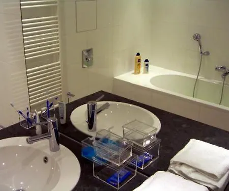 Pfefferbett Potsdamer Platz 4*