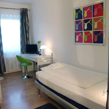 Guest house Bananas Hotel And Guesthouse Berlin Berlin