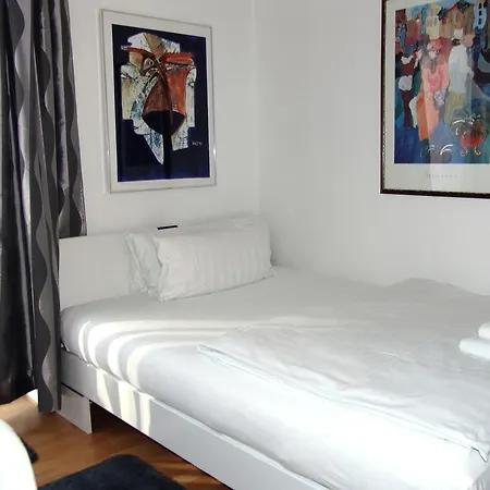 Bananas Hotel And Guesthouse Berlin * Berlin