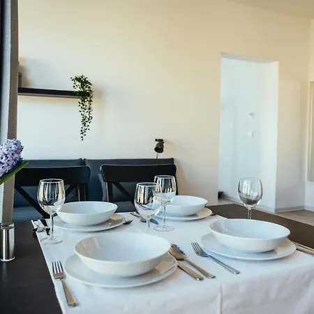 Appartement The Rix & Suites Near Sbahn Neukolln *