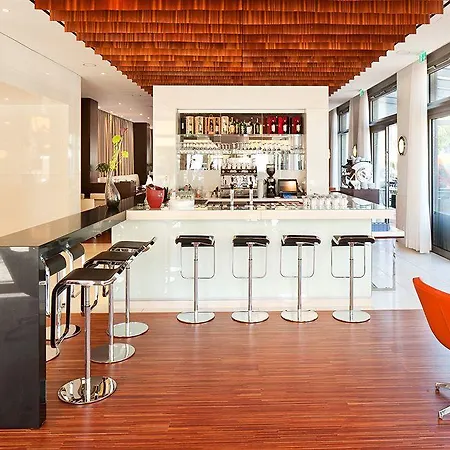 Pestana Tiergarten Hotel 4*