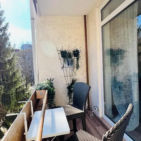 Central Designer 3 Apt With Terrace & Parking Apartment *