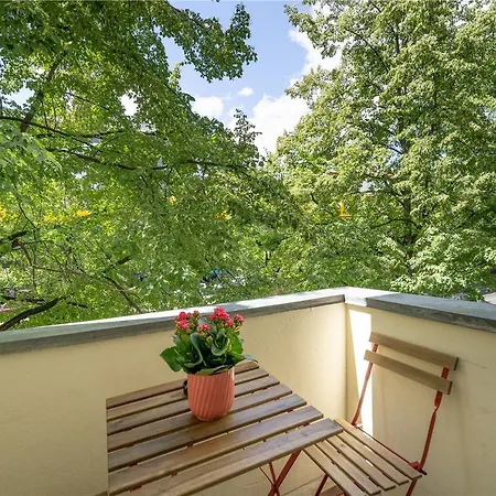 Daire 33 Efg Schoenhauser Allee Mit Balkon Berlin