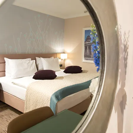 Crowne Plaza Centre Ku'damm By Ihg Hotel 4*