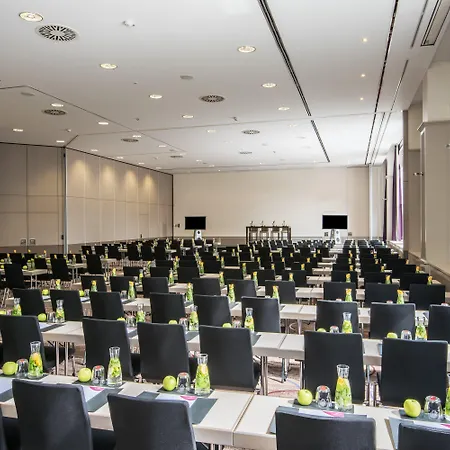 Crowne Plaza Centre Ku'damm By Ihg Hotel Berlín