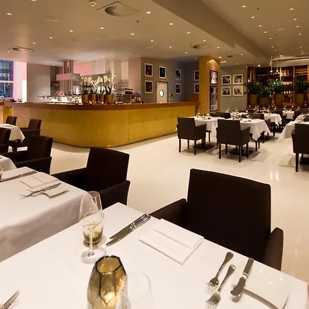 Hotel Ellington 4*