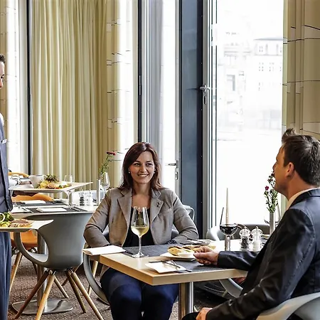 Hotel Novotel Mitte 4*