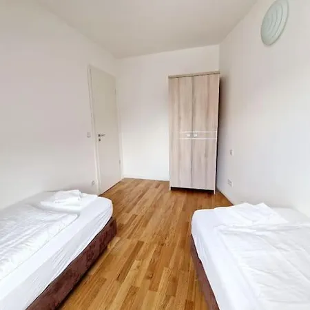 Apartment Apartament In The Heart Of 51