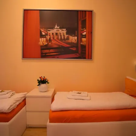 City Guesthouse Pension Berlin בית הארחה