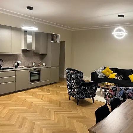 Luxpur Apartment