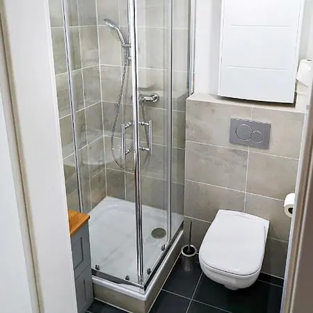 Central, Cozy, Designed 1-br At Akazienkiez Apartamento