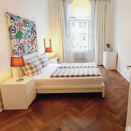 Appartement 3 Large With 2 Separate Bedbrooms Close To Centre Near Kudamm And Kadewe Berlin