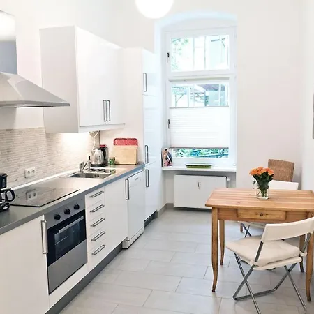 Stylisches Im Schillerkiez Apartment Berlin