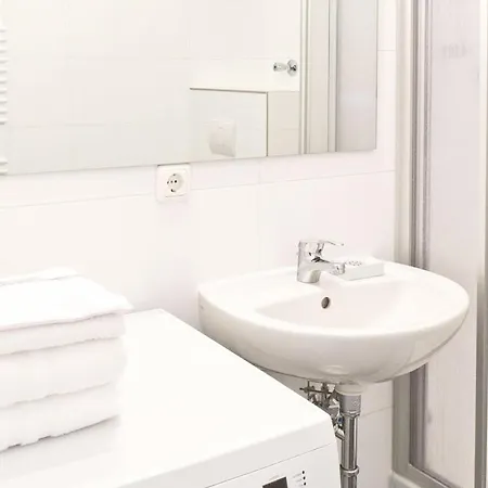 Stylisches Im Schillerkiez Apartment
