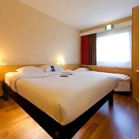 Ibis Potsdamer Platz Szálloda