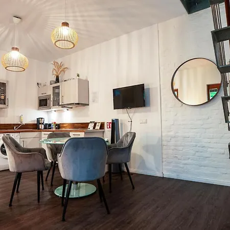 Boxi Jungle House - Unique In Friedrichshain - 3br Holiday home *