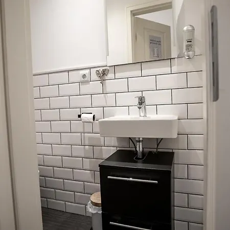 Holiday home Boxi Jungle House - Unique In Friedrichshain - 3br Berlin