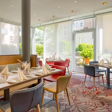 Hotel Mercure City 4*