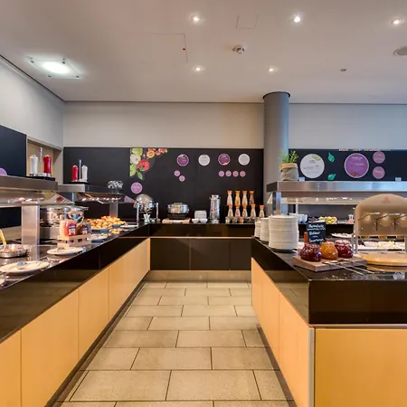 Hotel Mercure City
