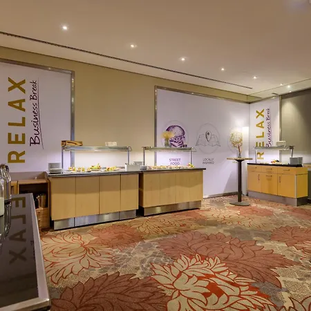 Mercure City Hotel 4*