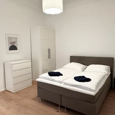Lejlighed Be In At Charlottenburg Castle