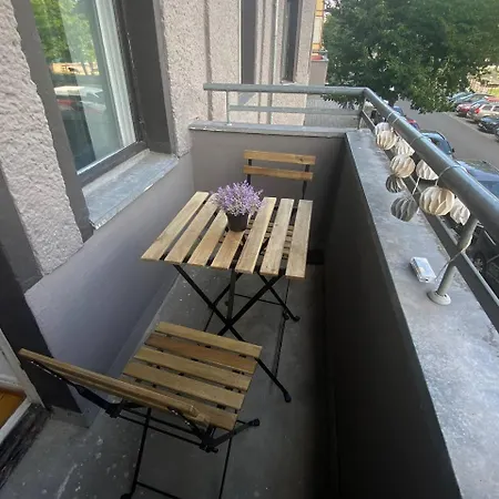 Stylish 2-room With Balcony Next To East Side Gallery Апартаменты *