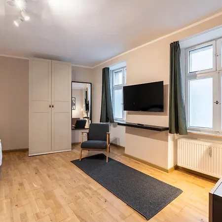 & 3* Berlín