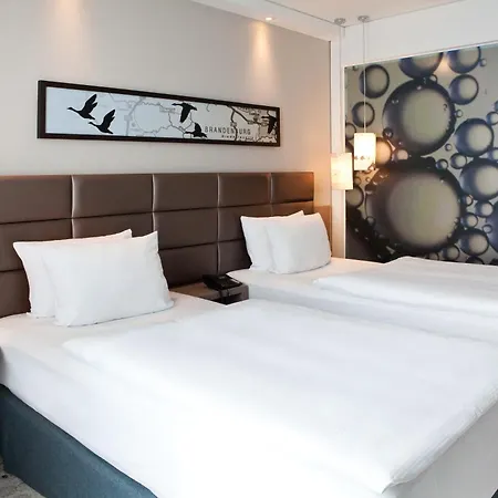 Hotel East Side By Ihg