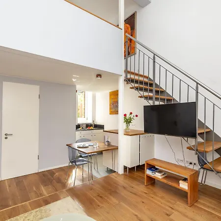 Kreuzberg Apartment