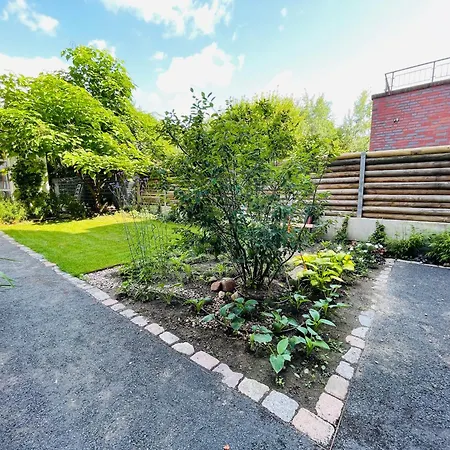 Apartment Tolle Zentrale Stadtwohnung In Berlin-weissensee-prenzlauer Berg Berlin