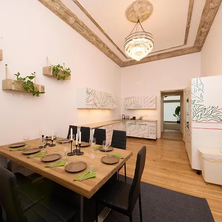 Staywell - Am Schloss Bellevue Fuer Bis Zu 12 Personen Appartamento Berlino