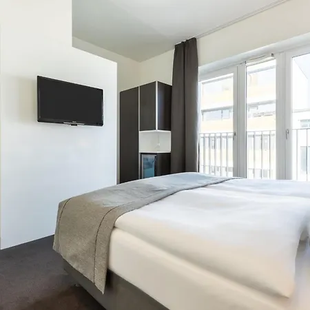 Garner - Mitte By Ihg Hotel 4*