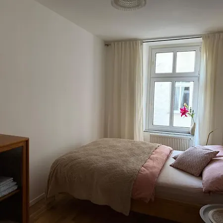 Urban Base Apartment *