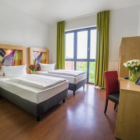 Hotel H+ 4youth