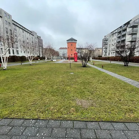 Apartment Designerwohnung Mit Balkon Und Wintergarten
