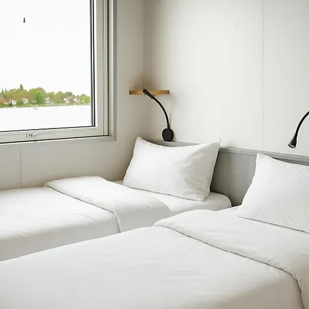 Holiday home Moonrooms - Luxus Hausboot *
