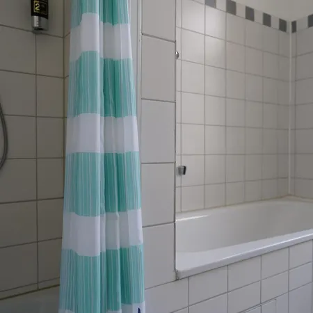 Hotel Ambert 3*