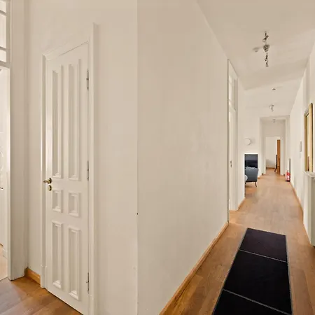 Aptd Downtown Monument4rent Near Checkpoint Charlie