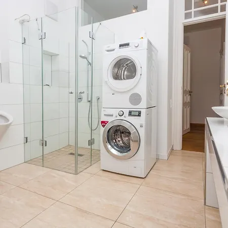 Apartment Aptd Downtown Monument4rent Near Checkpoint Charlie