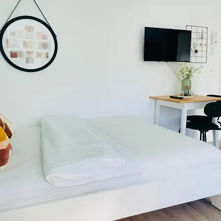 Appartamento 5 - Komfort & Guenstig *