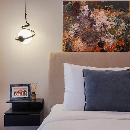 Alexa Chic Design Up To 5 Persons - Parking - Superfast Wifi *