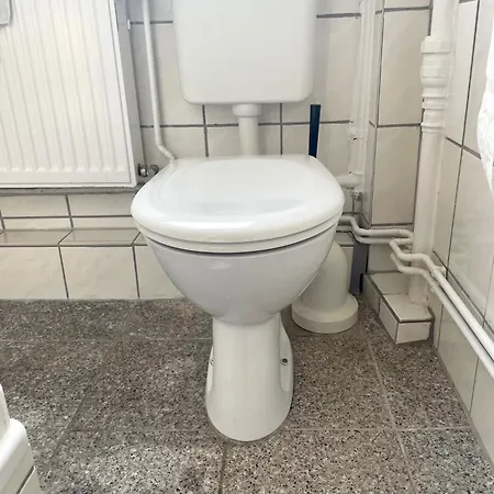 Grosses 3 Bis Zu 9 Personen Zentral Am Kudamm Berlin