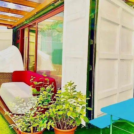 Designer Tiny House With Wraparound Sun Terrace & Garden Lounge * 柏林