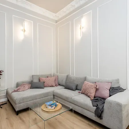 Luxurioese Design Apartments Mit Je 3 Schlafzimmern Βερολίνο