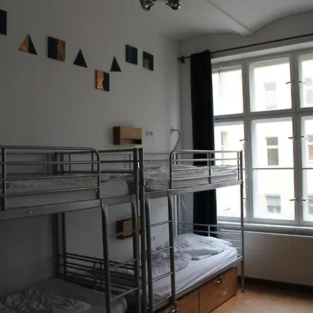Odyssee Hotel *