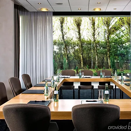 Hotell Wyndham Excelsior
