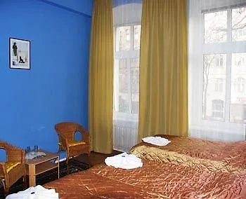 게스트하우스 Hotel-pension Am Savignyplatz 2*